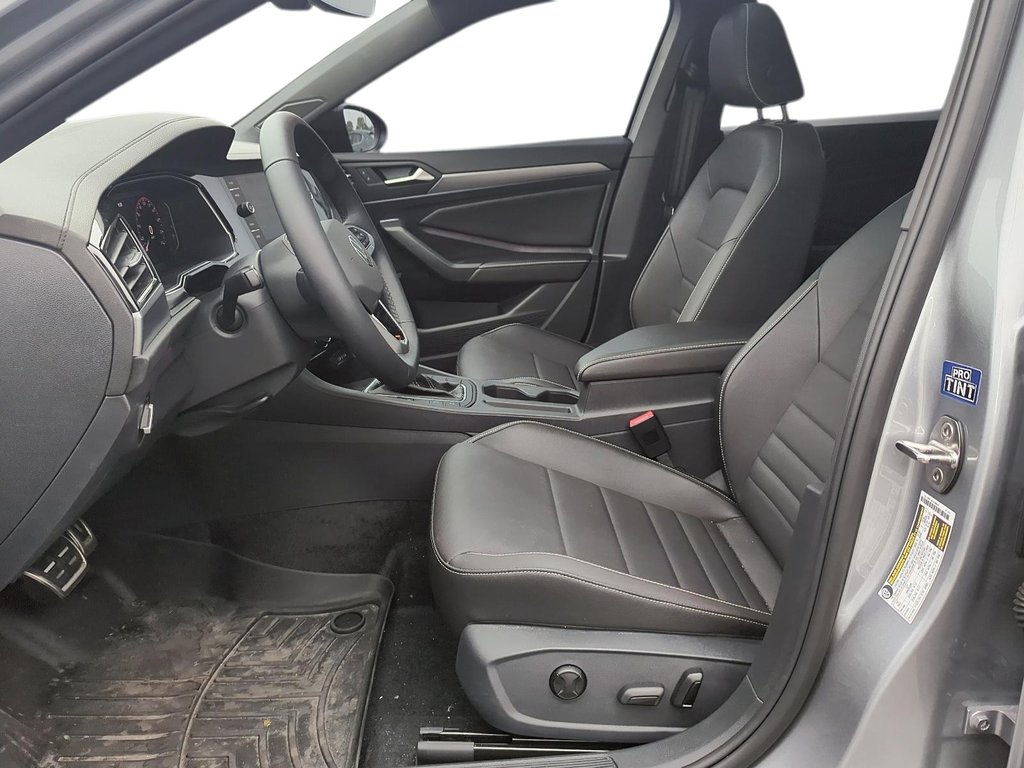 2024 Volkswagen Jetta Comfortline 1.5 T 8Sp at w/Tip in Stratford, Ontario - 9 - w1024h768px