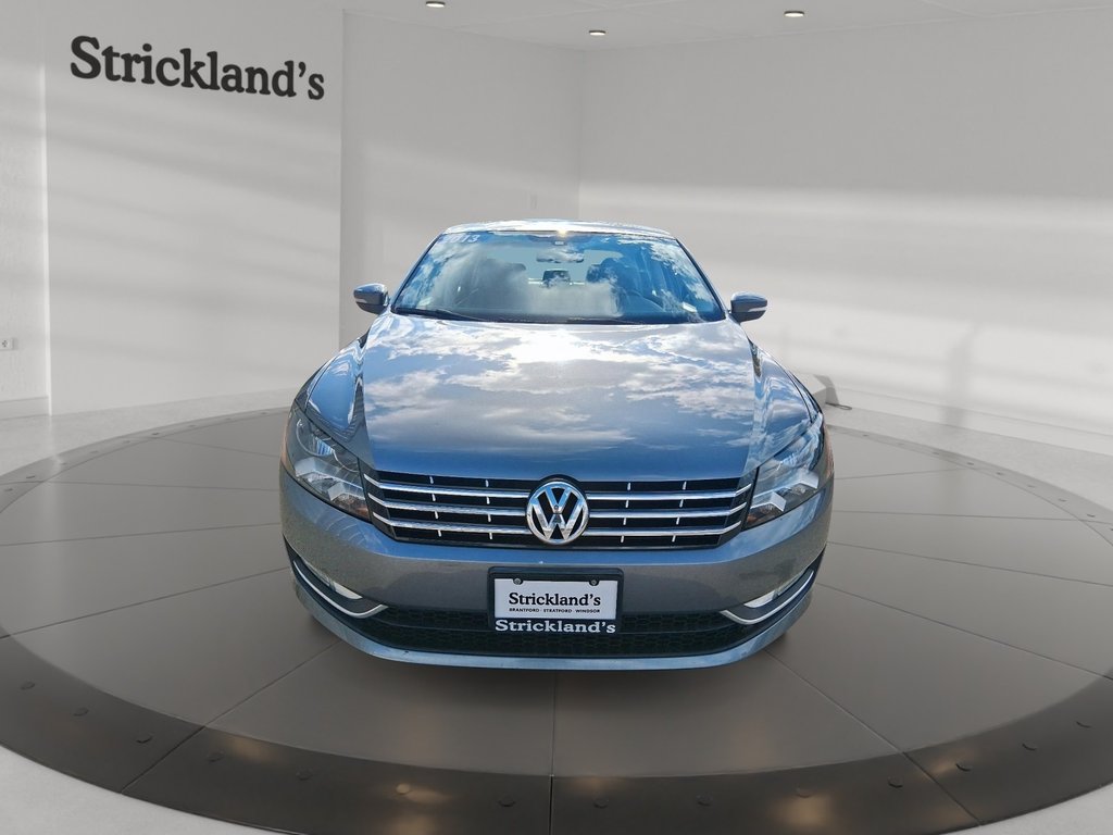2013 Volkswagen Passat Highline 2.0 TDI 6sp DSG at w/ Tip in Stratford, Ontario - 2 - w1024h768px