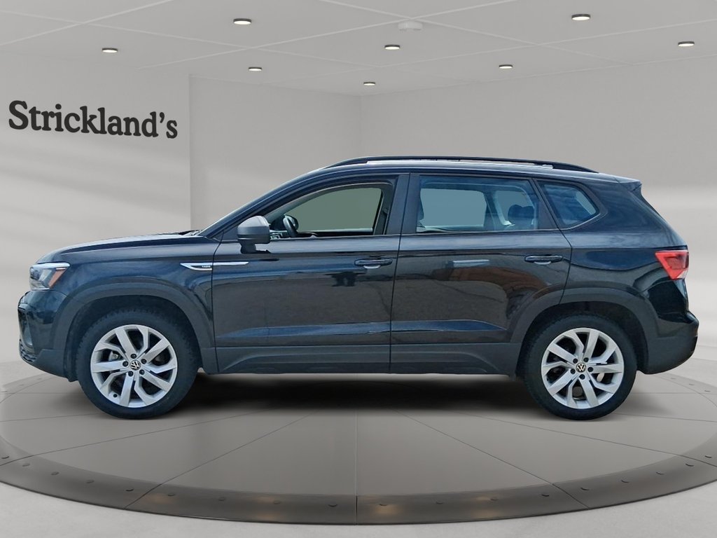 2023 Volkswagen Taos Trendline 1.5T 7sp at DSG w/ Tip 4M EOP in Stratford, Ontario - 5 - w1024h768px