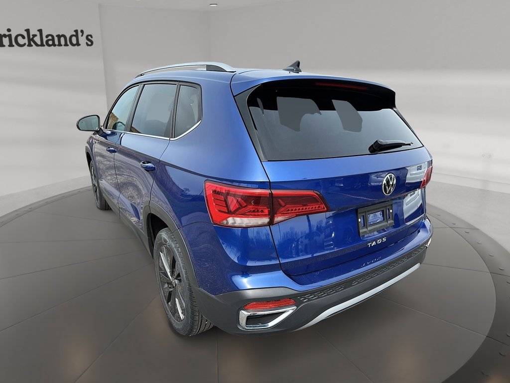 2024 Volkswagen Taos Comfortline 1.5T 8sp w/ Tip FWD in Stratford, Ontario - 4 - w1024h768px