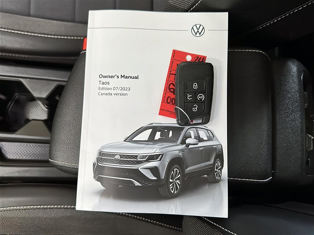 2024 Volkswagen Taos Comfortline 1.5T 8sp w/ Tip FWD in Stratford, Ontario - 15 - w1024h768px