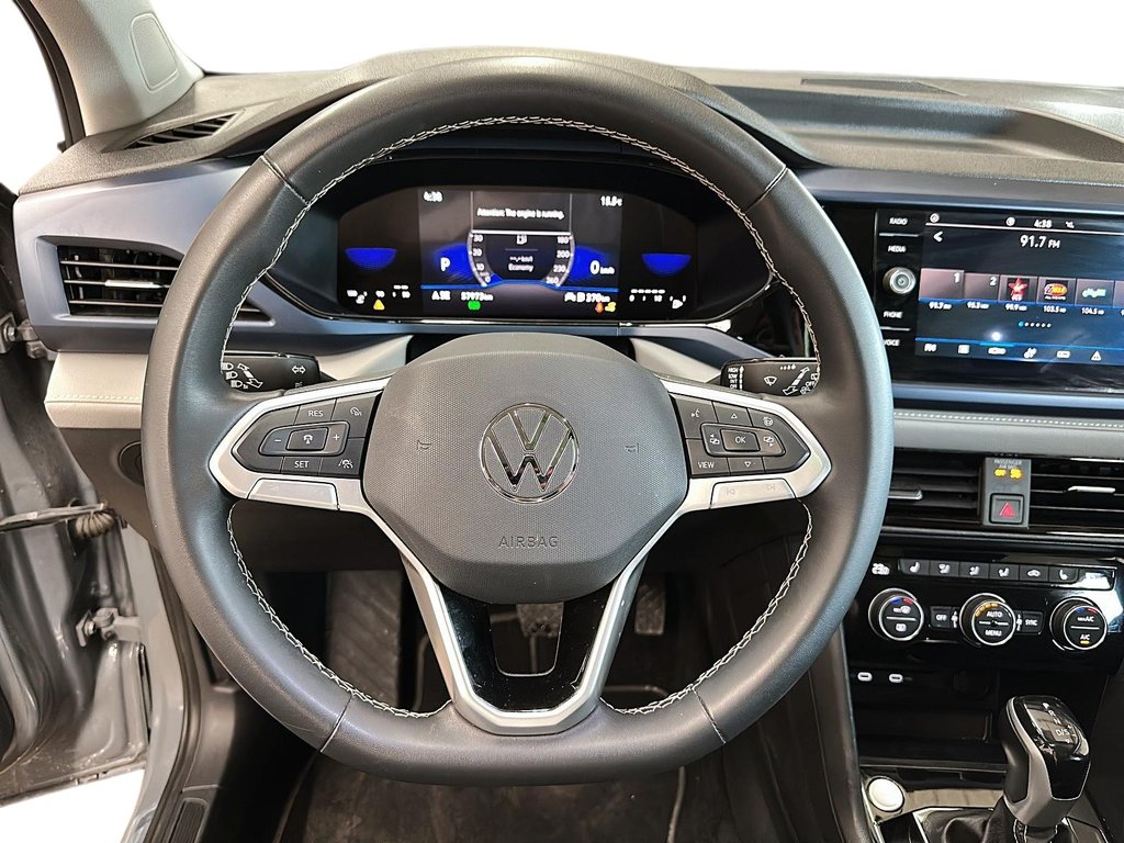 2024 Volkswagen Taos Comfortline 1.5T 8sp w/ Tip FWD in Stratford, Ontario - 11 - w1024h768px