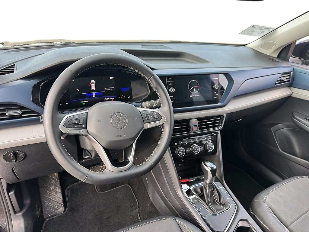 2024 Volkswagen Taos Comfortline 1.5T 8sp w/ Tip FWD in Stratford, Ontario - 9 - w1024h768px