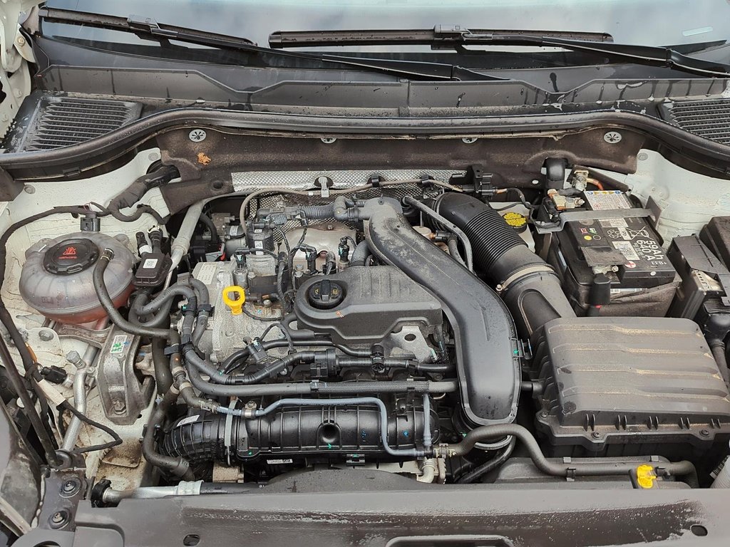 2024 Volkswagen Taos Comfortline 1.5T 7sp at DSG w/ Tip 4M in Stratford, Ontario - 8 - w1024h768px