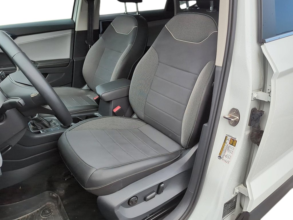 2024 Volkswagen Taos Comfortline 1.5T 7sp at DSG w/ Tip 4M in Stratford, Ontario - 9 - w1024h768px