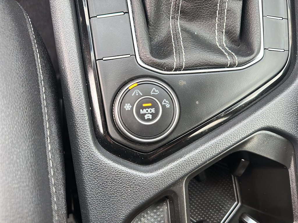 2024 Volkswagen Taos Comfortline 1.5T 7sp at DSG w/ Tip 4M in Stratford, Ontario - 15 - w1024h768px