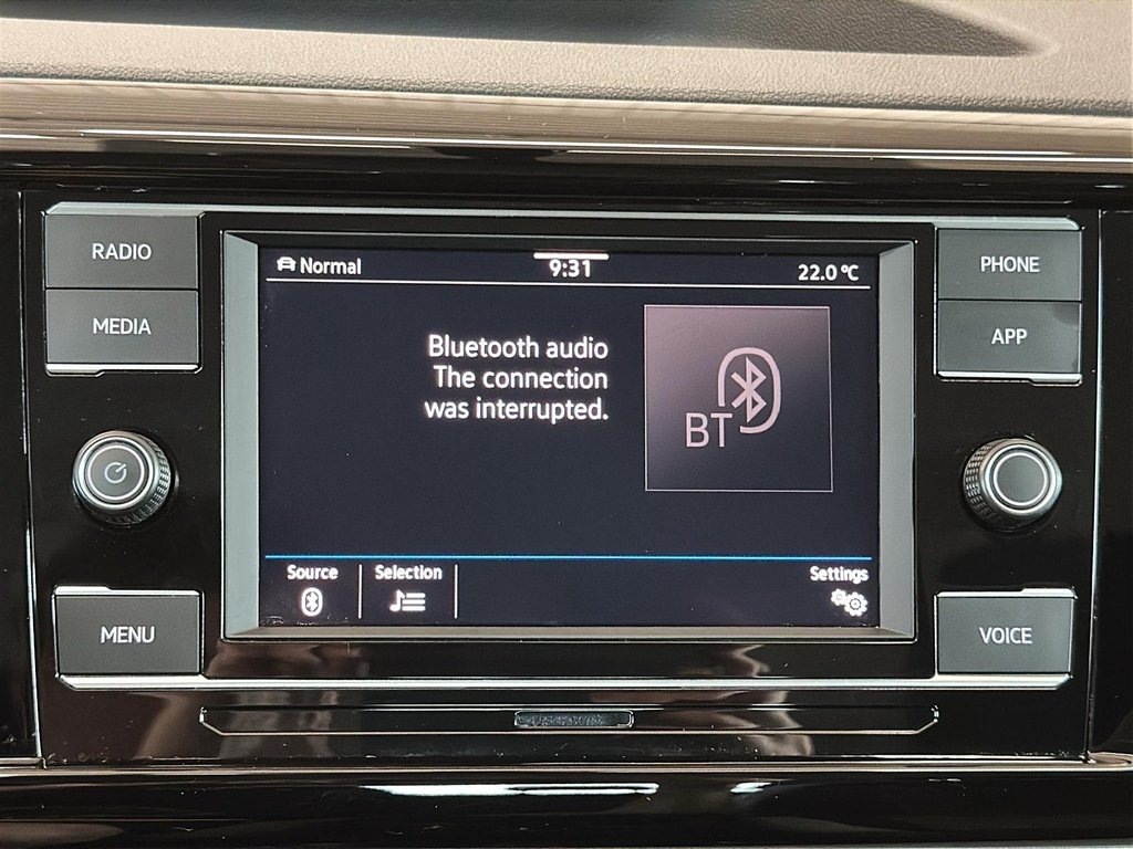 2024 Volkswagen Taos Trendline 1.5T 7sp at DSG w/ Tip 4M in Stratford, Ontario - 18 - w1024h768px