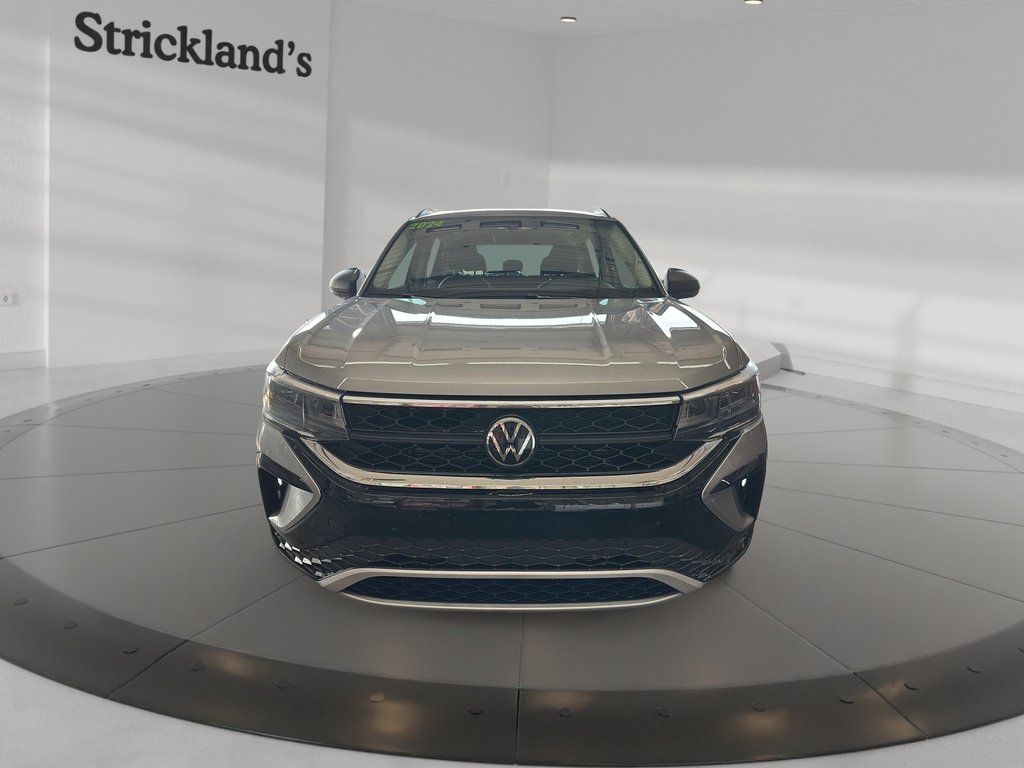 2024 Volkswagen Taos Trendline 1.5T 7sp at DSG w/ Tip 4M in Stratford, Ontario - 2 - w1024h768px