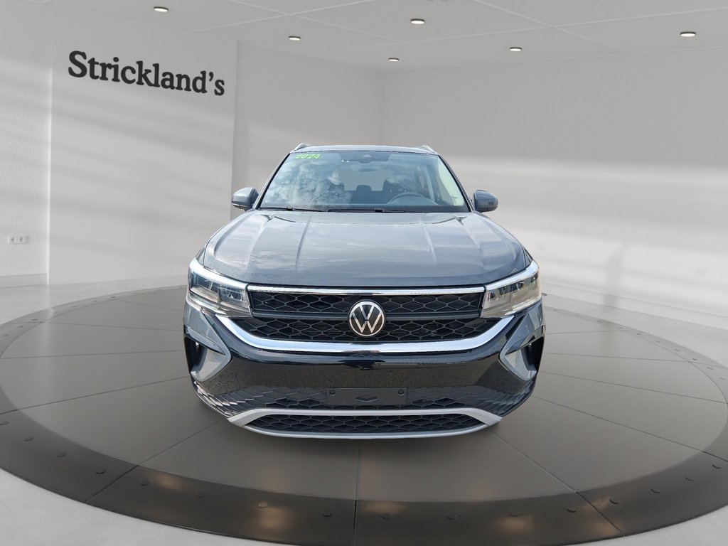 2024 Volkswagen Taos Comfortline 1.5T 8sp w/ Tip FWD in Stratford, Ontario - 2 - w1024h768px