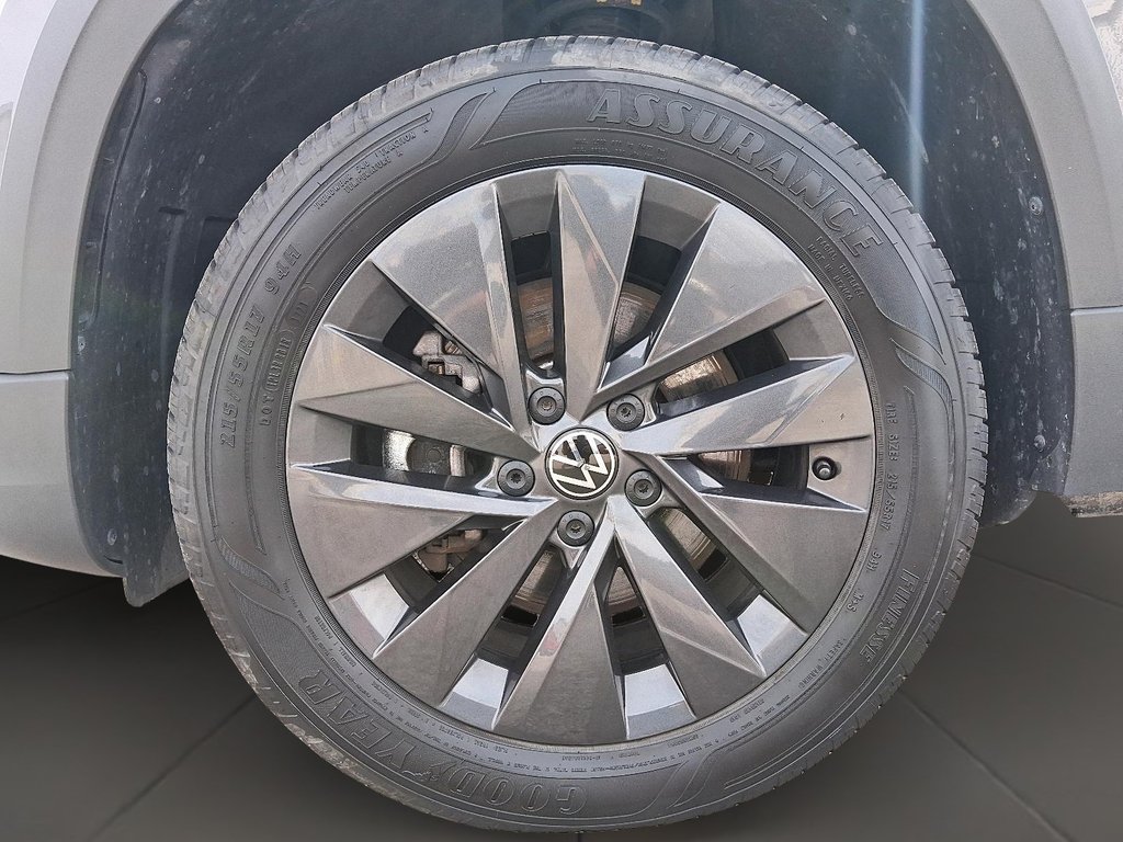 2024 Volkswagen Taos Comfortline 1.5T 8sp w/ Tip FWD in Stratford, Ontario - 7 - w1024h768px