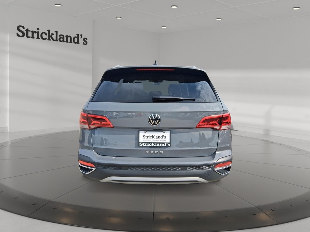 2024 Volkswagen Taos Comfortline 1.5T 8sp w/ Tip FWD in Stratford, Ontario - 3 - w1024h768px