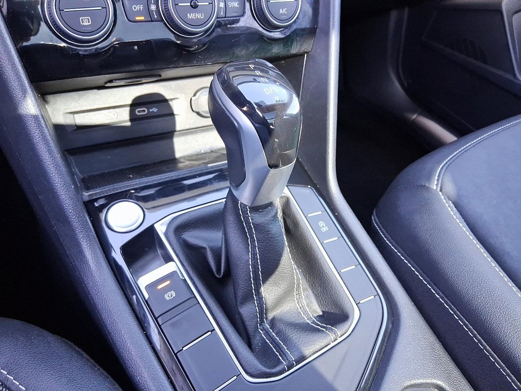 2024 Volkswagen Taos Comfortline 1.5T 8sp w/ Tip FWD in Stratford, Ontario - 14 - w1024h768px