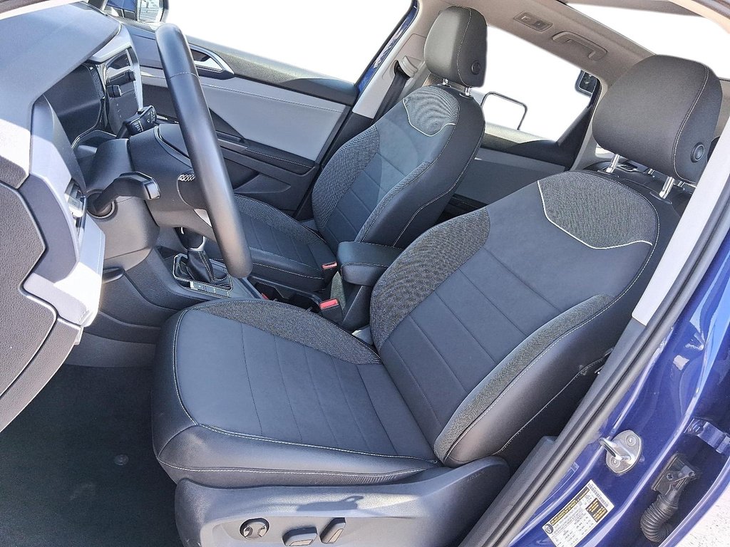 2024 Volkswagen Taos Comfortline 1.5T 8sp w/ Tip FWD in Stratford, Ontario - 8 - w1024h768px
