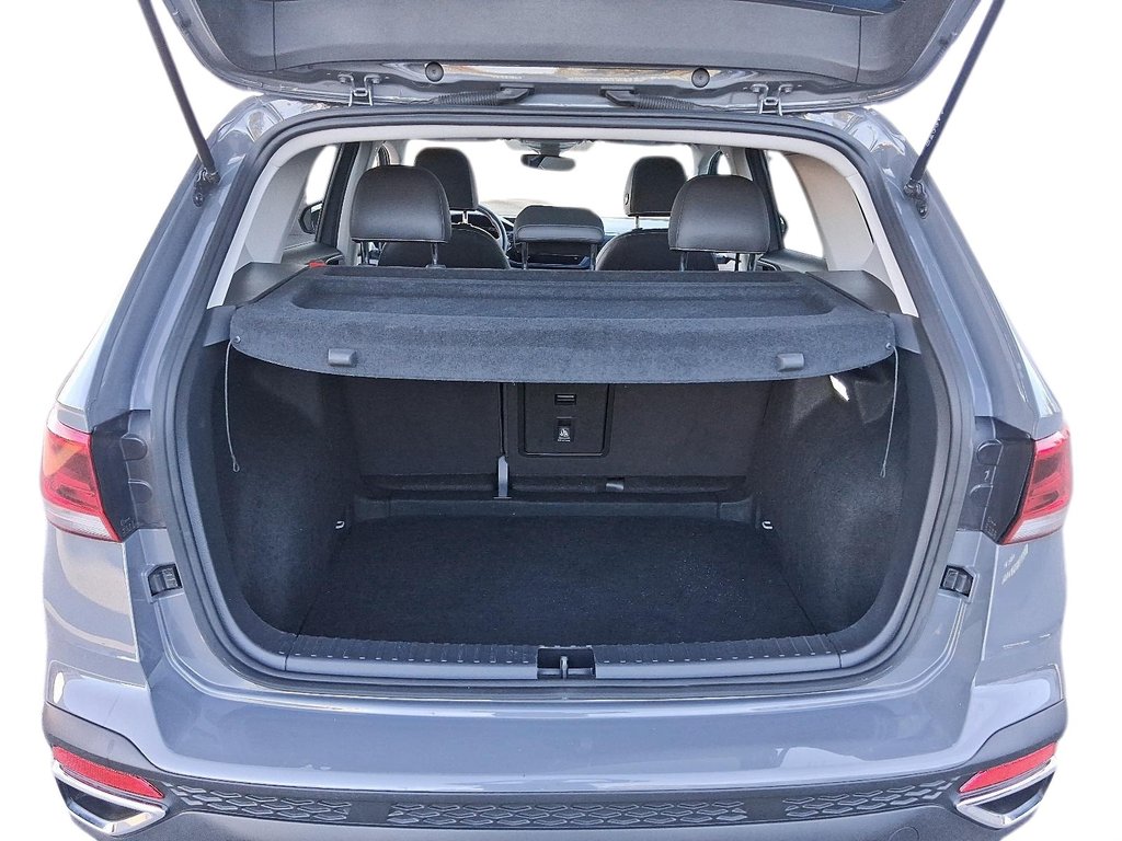2024 Volkswagen Taos Comfortline 1.5T 8sp w/ Tip FWD in Stratford, Ontario - 7 - w1024h768px
