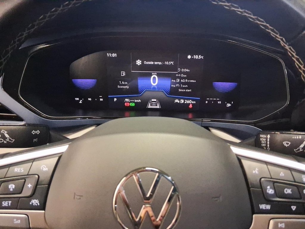 2024 Volkswagen Taos Comfortline 1.5T 8sp w/ Tip FWD in Stratford, Ontario - 14 - w1024h768px