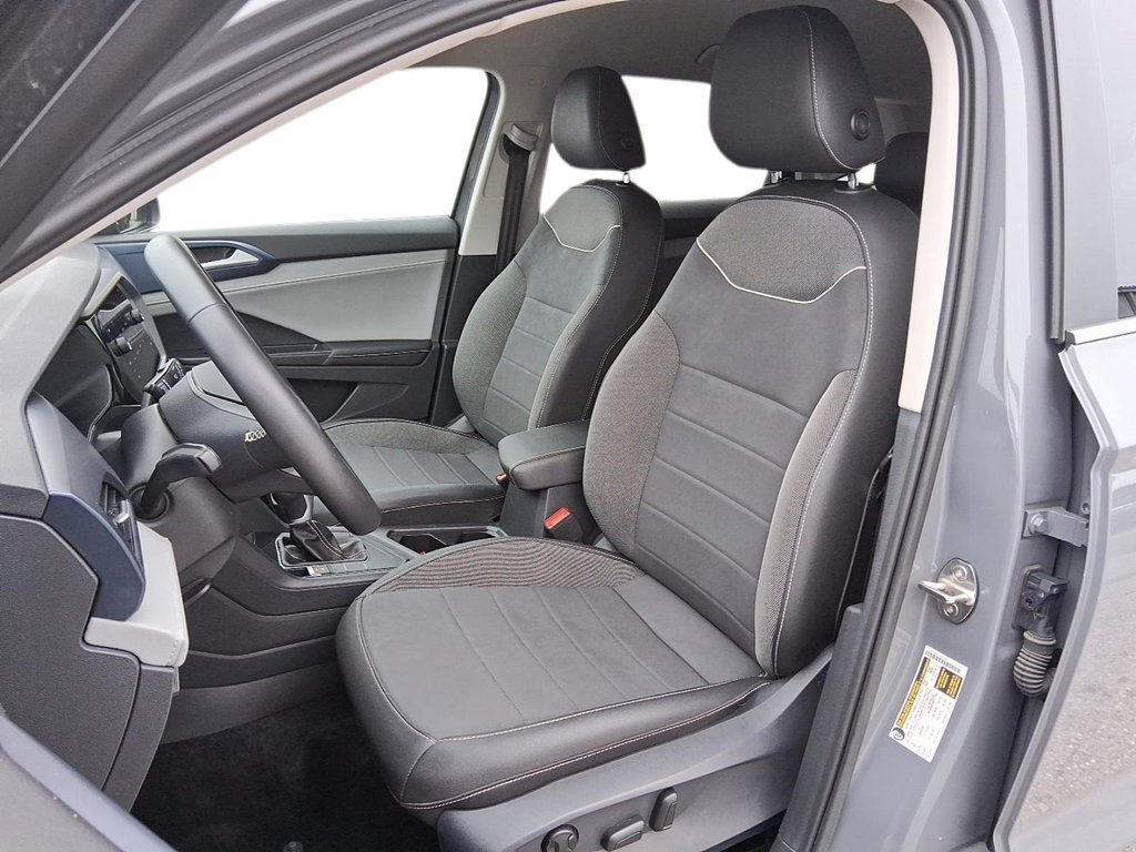 2024 Volkswagen Taos Comfortline 1.5T 8sp w/ Tip FWD in Stratford, Ontario - 9 - w1024h768px