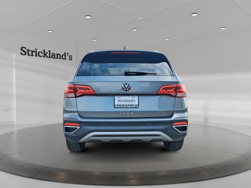 2024 Volkswagen Taos Comfortline 1.5T 8sp w/ Tip FWD in Stratford, Ontario - 3 - w1024h768px