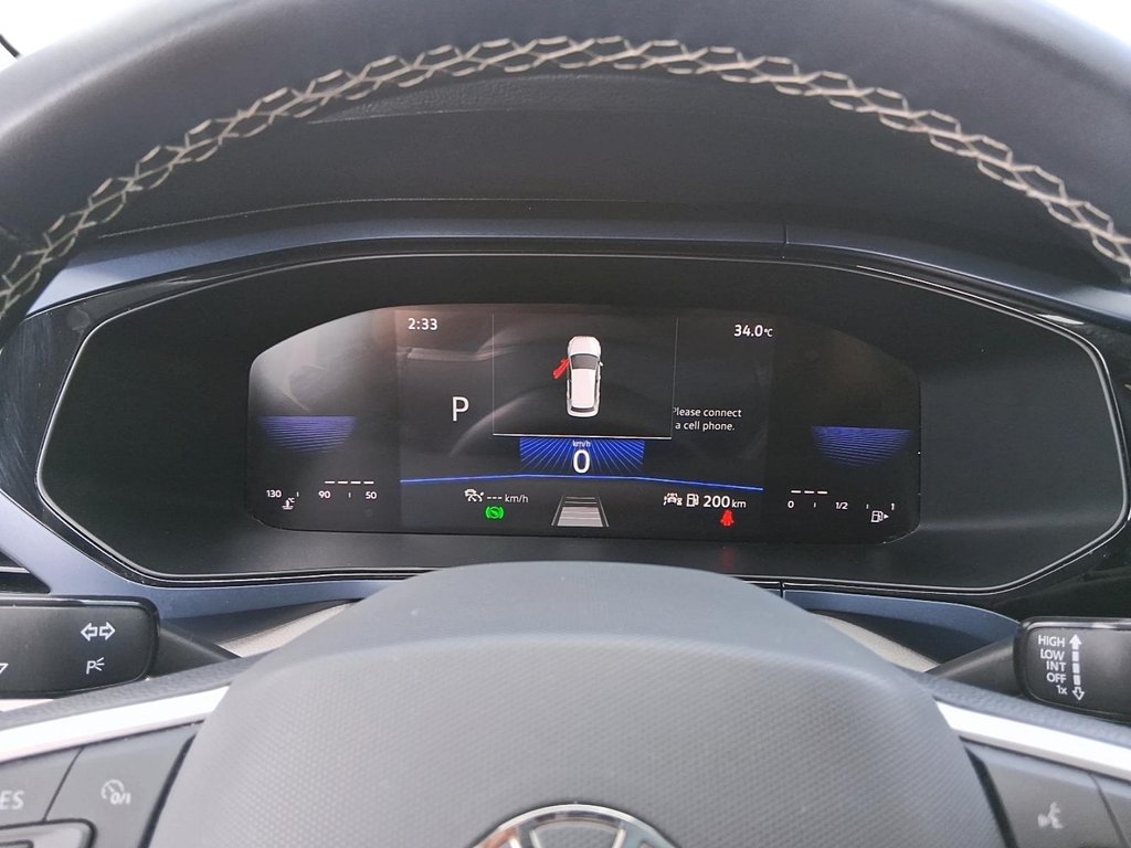 2024 Volkswagen Taos Comfortline 1.5T 8sp w/ Tip FWD in Stratford, Ontario - 14 - w1024h768px