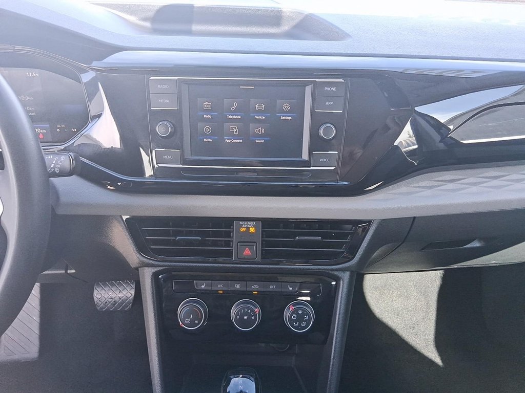 2024 Volkswagen Taos Trendline 1.5T 7sp at DSG w/ Tip 4M in Stratford, Ontario - 15 - w1024h768px