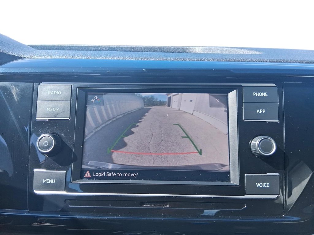 2024 Volkswagen Taos Trendline 1.5T 7sp at DSG w/ Tip 4M in Stratford, Ontario - 17 - w1024h768px