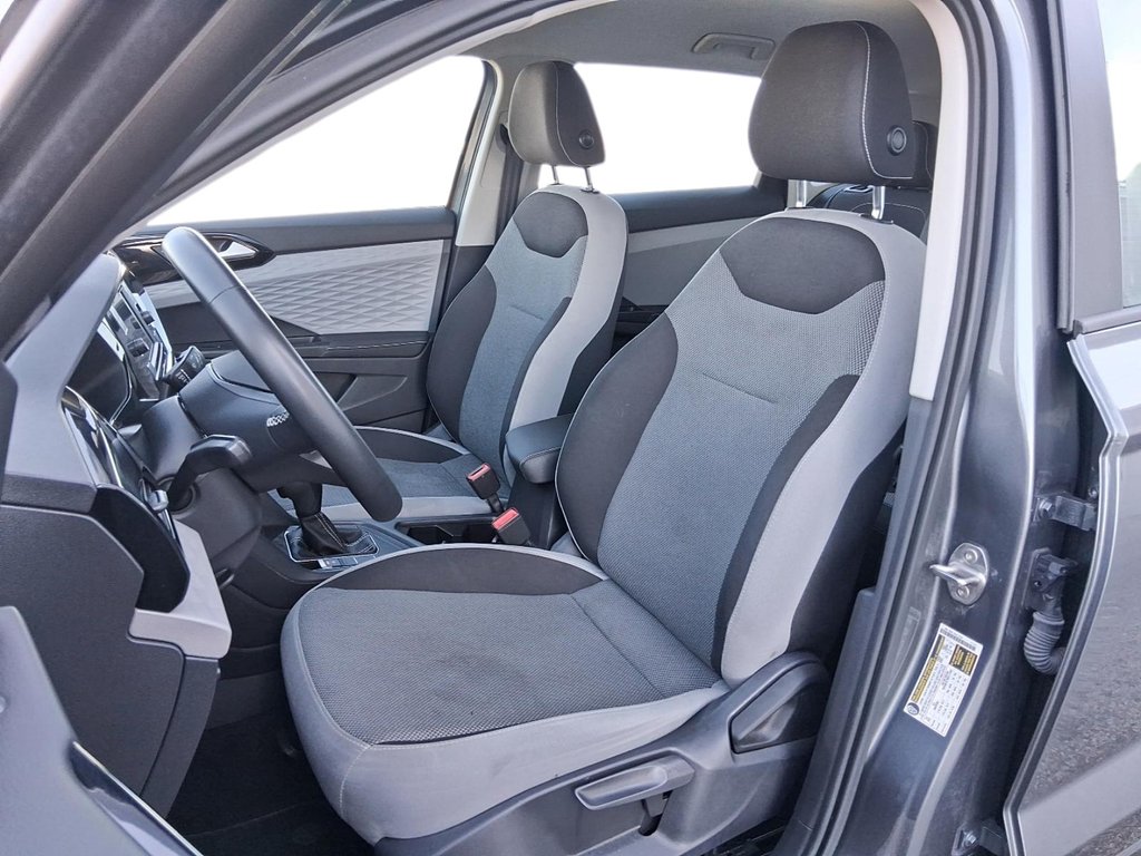 2024 Volkswagen Taos Trendline 1.5T 8sp at w/ Tip in Stratford, Ontario - 8 - w1024h768px