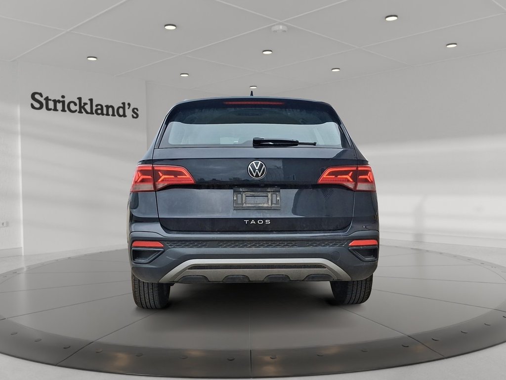 2024 Volkswagen Taos Trendline 1.5T 8sp at w/ Tip in Stratford, Ontario - 5 - w1024h768px