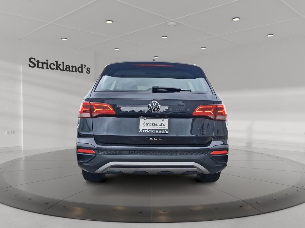 2024 Volkswagen Taos Trendline 1.5T 8sp at w/ Tip in Stratford, Ontario - 5 - w1024h768px