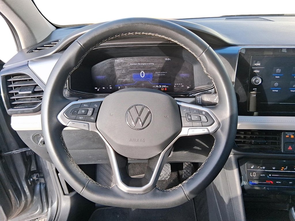 2025 Volkswagen Taos Trendline 4MOTION in Stratford, Ontario - 11 - w1024h768px