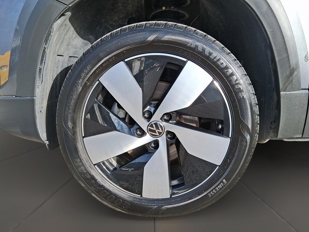 2025 Volkswagen Taos Trendline 4MOTION in Stratford, Ontario - 7 - w1024h768px