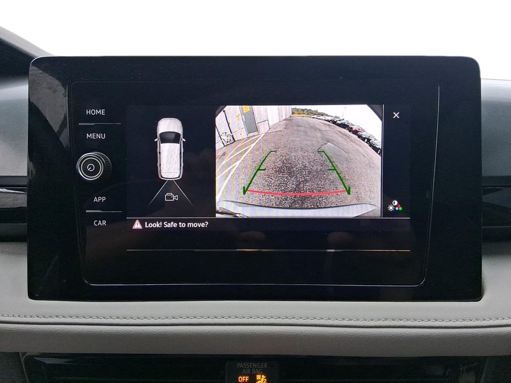 2025 Volkswagen Taos Trendline 4MOTION in Stratford, Ontario - 17 - w1024h768px