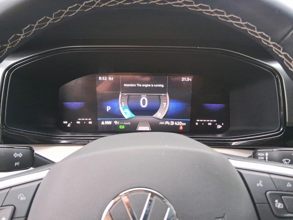 2025 Volkswagen Taos Trendline 4MOTION in Stratford, Ontario - 14 - w1024h768px