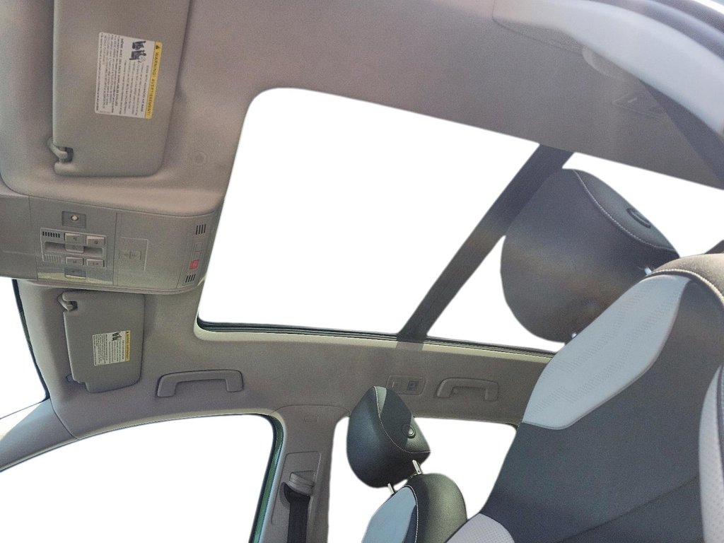 2025 Volkswagen Taos Highline 4MOTION in Stratford, Ontario - 16 - w1024h768px