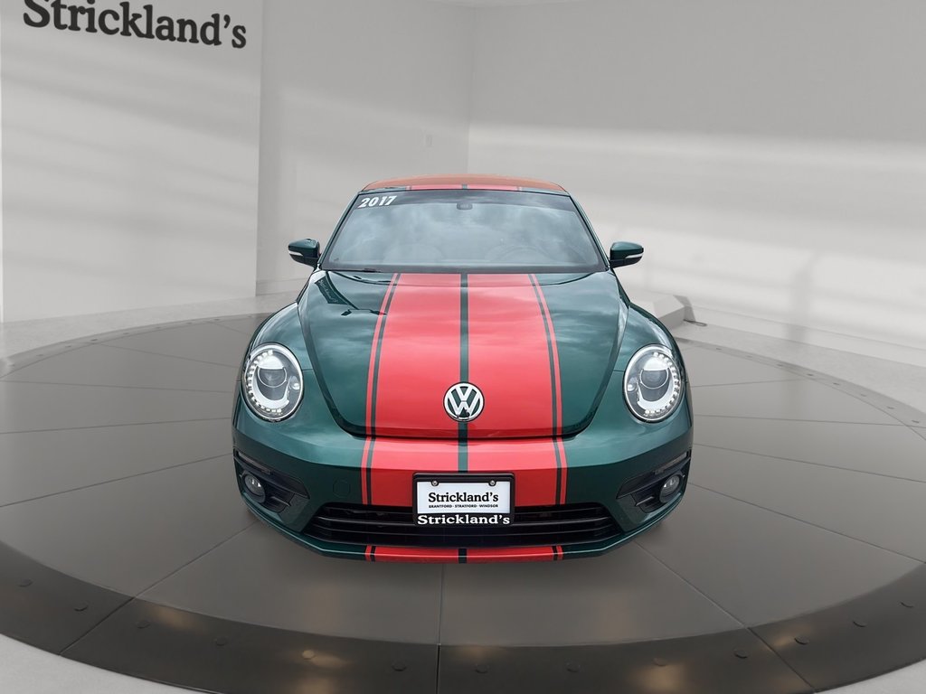 2017 Volkswagen The Beetle Convertible Classic 1.8T 6sp at w/Tip in Stratford, Ontario - 2 - w1024h768px