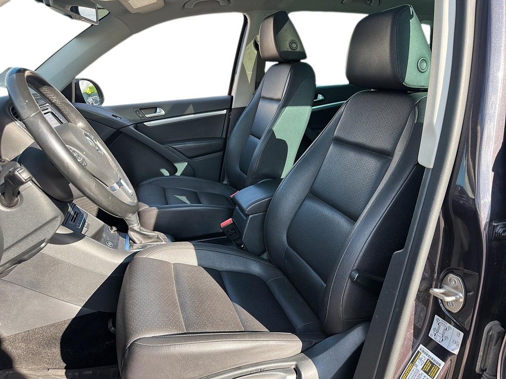 2016 Volkswagen Tiguan Trendline 2.0T 6sp at w/Tip in Stratford, Ontario - 8 - w1024h768px