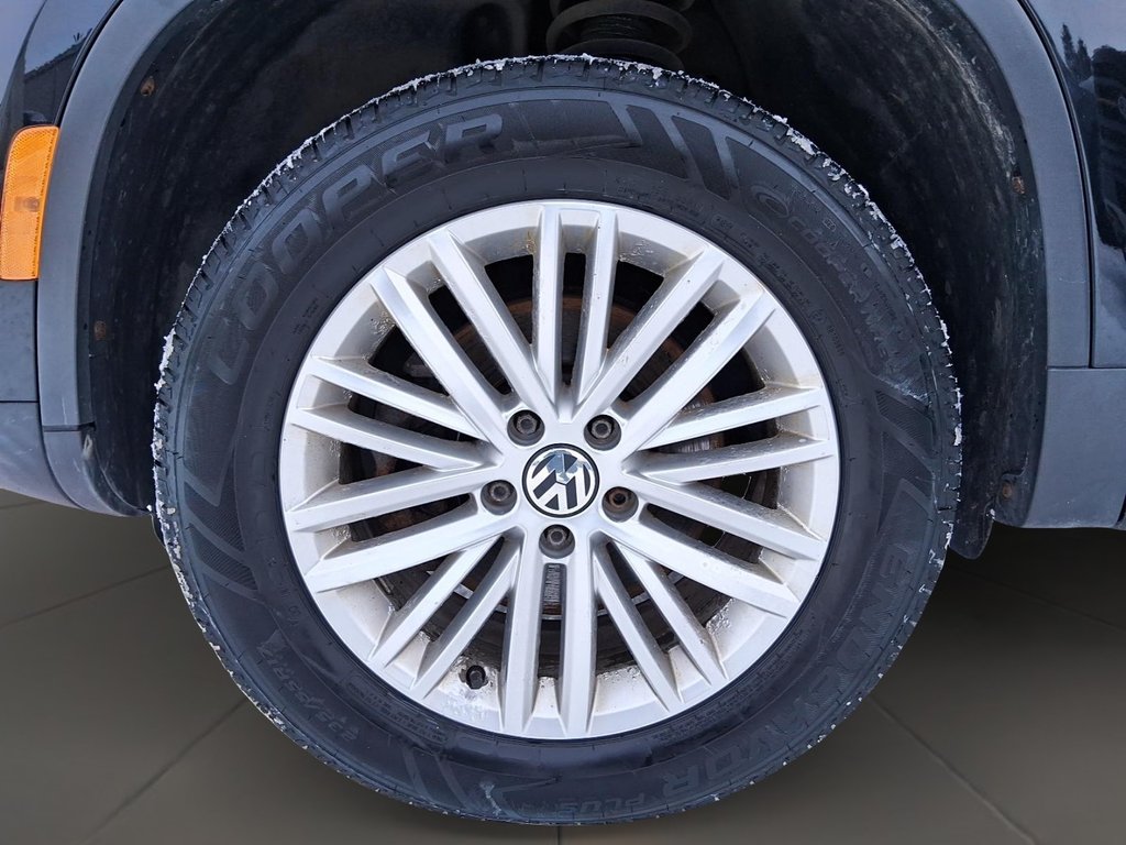 2016 Volkswagen Tiguan Special Edition 2.0T 6sp at w/Tip 4M in Stratford, Ontario - 8 - w1024h768px