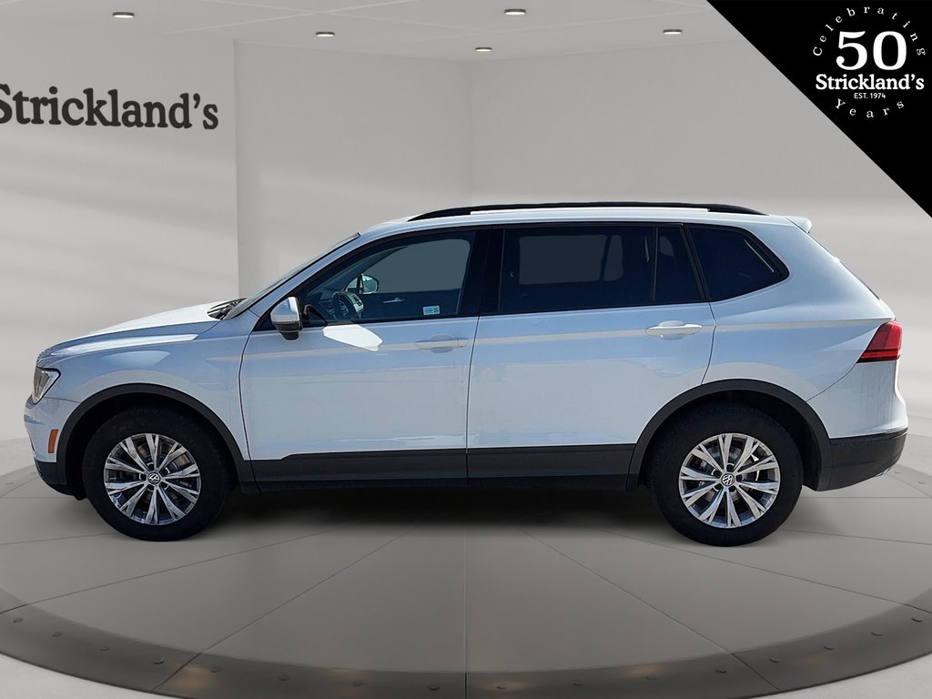 2018  Tiguan Trendline 2.0T 8sp at w/Tip 4M in Stratford, Ontario - 5 - w1024h768px