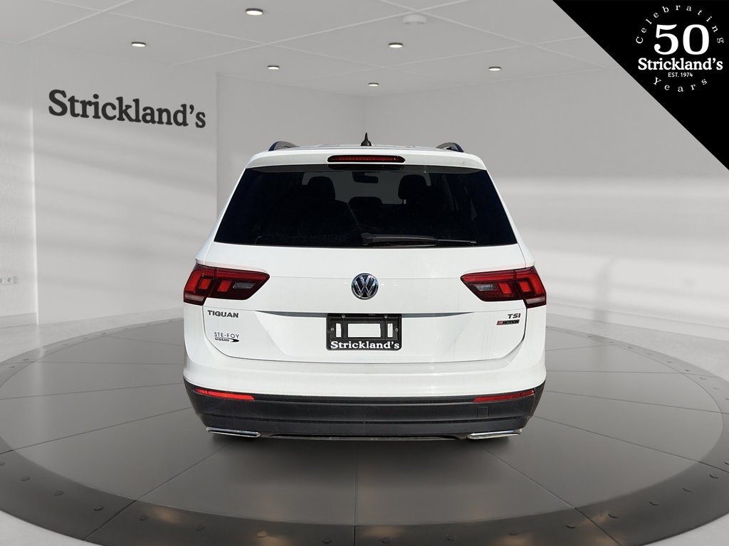 2018  Tiguan Trendline 2.0T 8sp at w/Tip 4M in Stratford, Ontario - 3 - w1024h768px