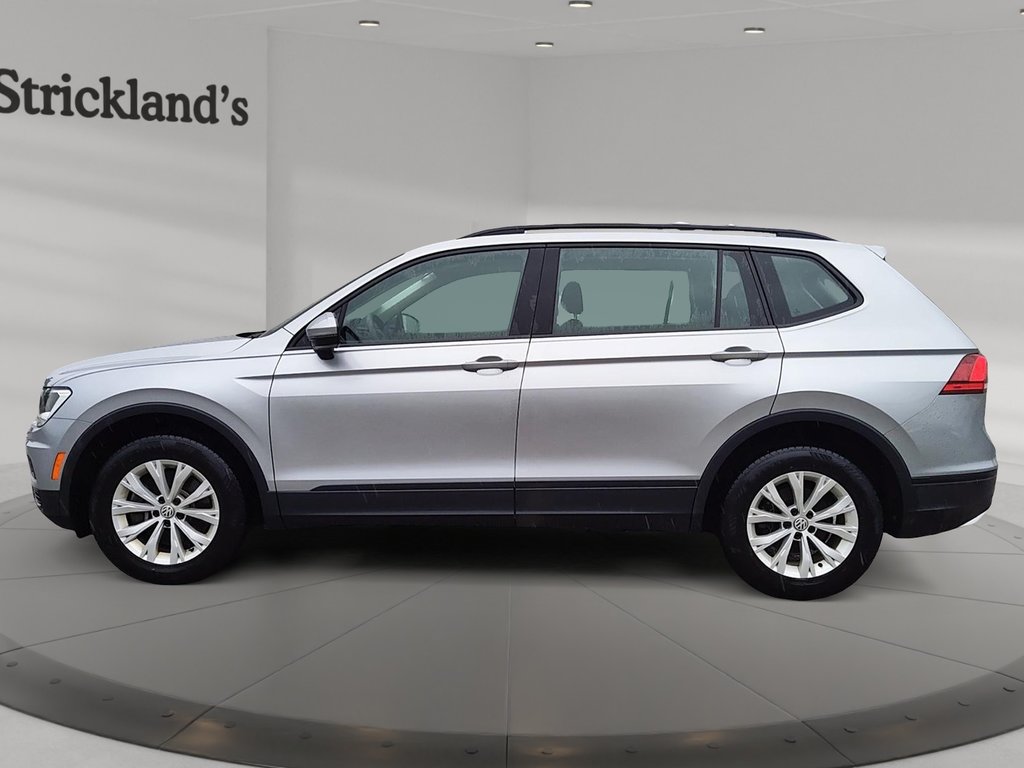 2020  Tiguan Trendline 2.0T 8sp at w/Tip 4M in Stratford, Ontario - 5 - w1024h768px