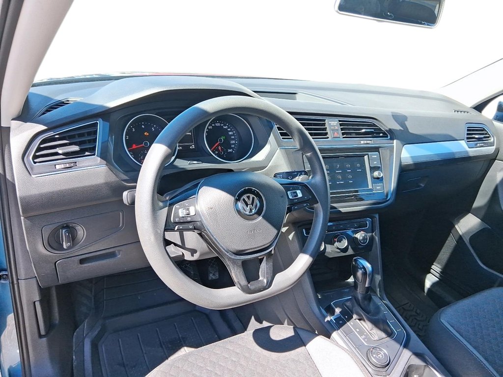 2020 Volkswagen Tiguan Trendline 2.0T 8sp at w/Tip 4M in Stratford, Ontario - 10 - w1024h768px