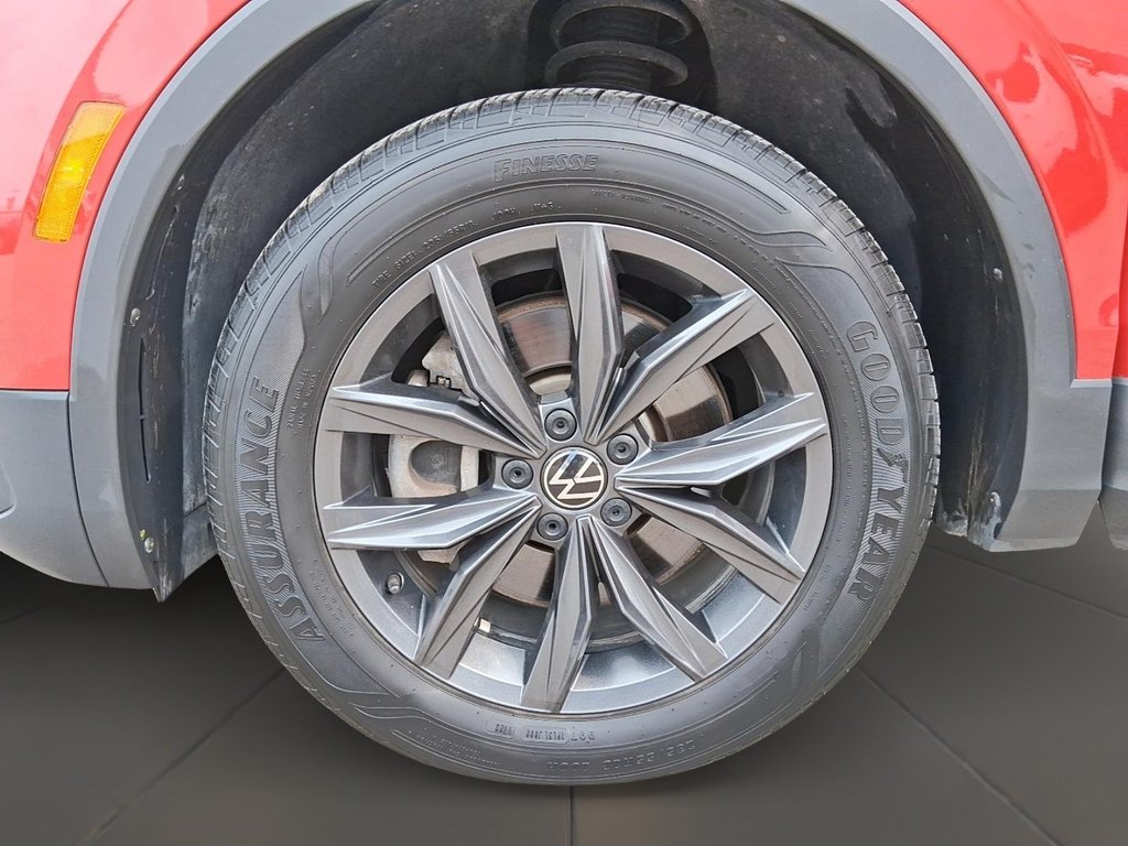2023 Volkswagen Tiguan Comfortline 2.0T 8sp at w/Tip 4M in Stratford, Ontario - 7 - w1024h768px