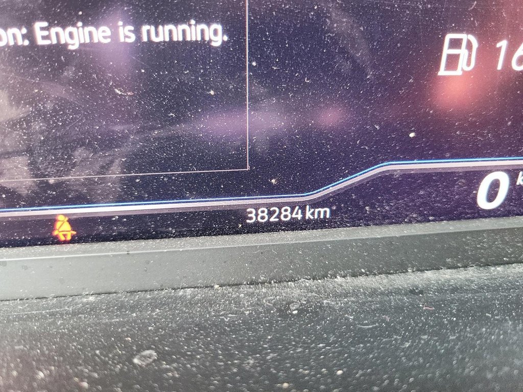 2023 Volkswagen Tiguan Comfortline R-Line Black 2.0T 8sp at w/Tip 4M in Stratford, Ontario - 12 - w1024h768px
