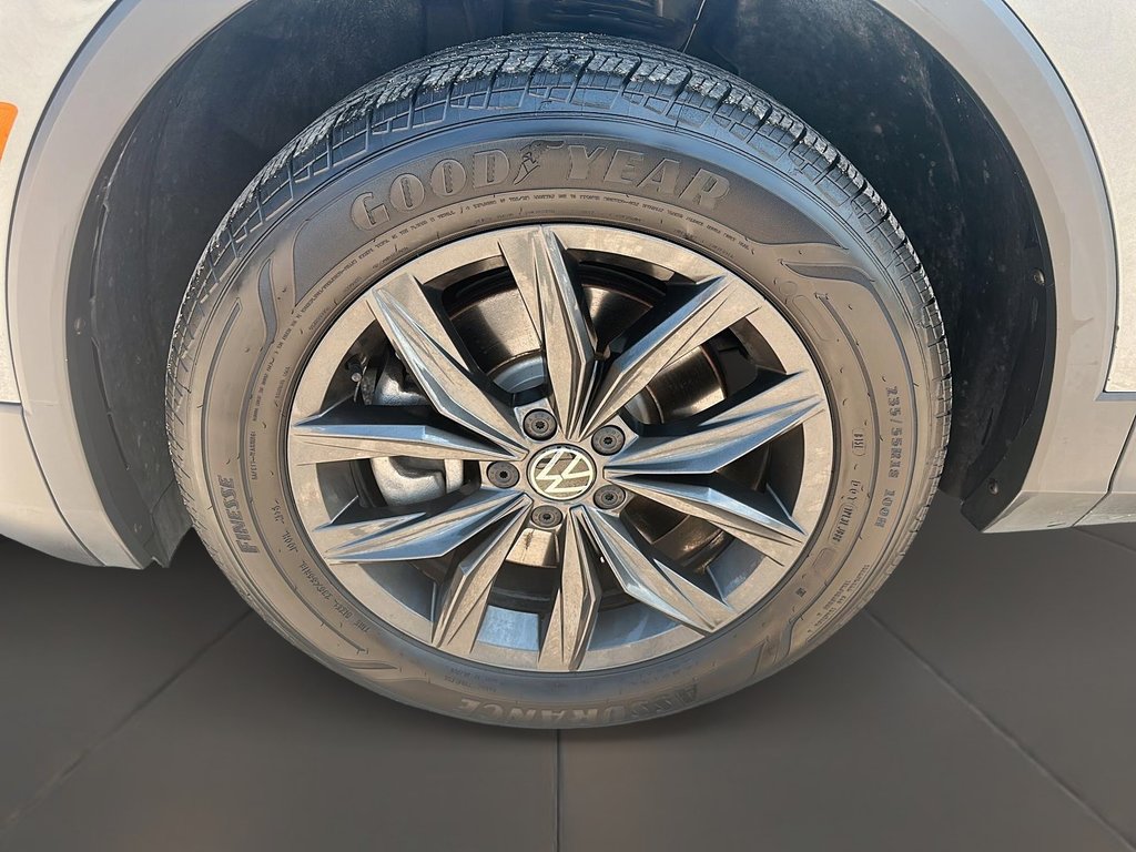 2024 Volkswagen Tiguan Comfortline 2.0T 8sp at w/Tip 4M in Stratford, Ontario - 7 - w1024h768px