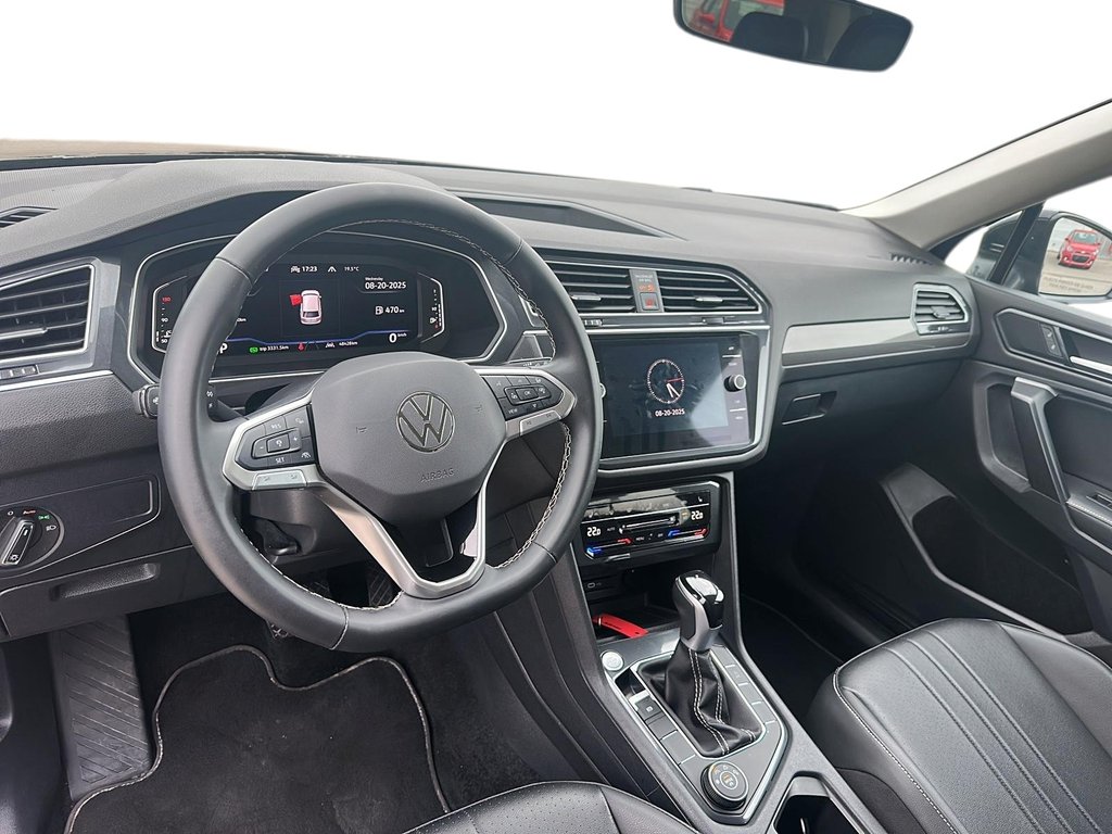 2024 Volkswagen Tiguan Comfortline 2.0T 8sp at w/Tip 4M in Stratford, Ontario - 8 - w1024h768px