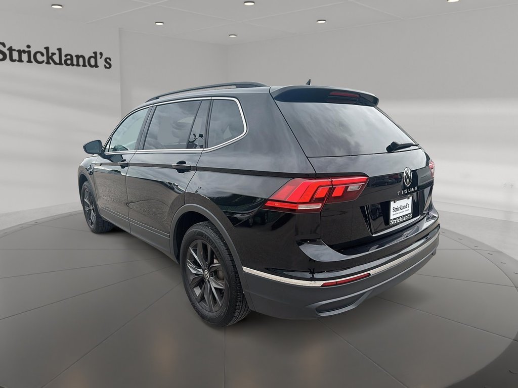 2024 Volkswagen Tiguan Comfortline 2.0T 8sp at w/Tip 4M in Stratford, Ontario - 4 - w1024h768px
