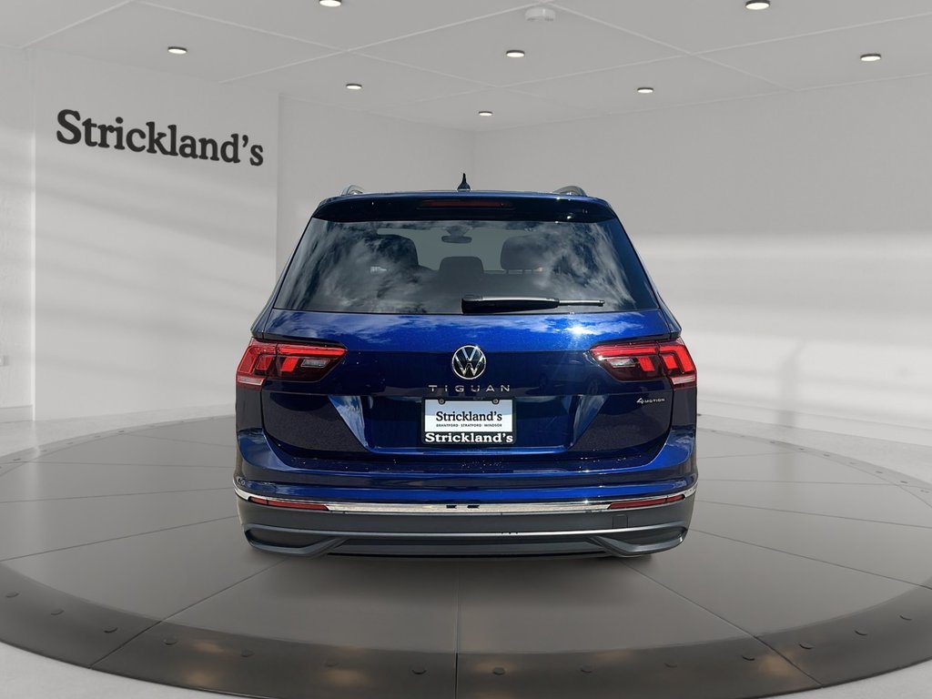 2024 Volkswagen Tiguan Comfortline 2.0T 8sp at w/Tip 4M in Stratford, Ontario - 3 - w1024h768px