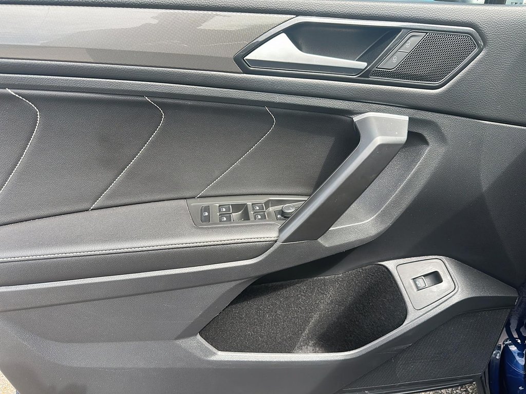 2024 Volkswagen Tiguan Comfortline 2.0T 8sp at w/Tip 4M in Stratford, Ontario - 10 - w1024h768px