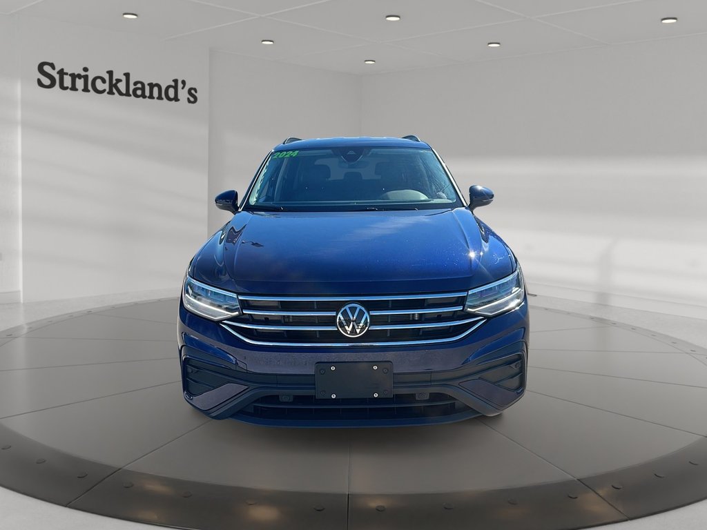 2024 Volkswagen Tiguan Comfortline 2.0T 8sp at w/Tip 4M in Stratford, Ontario - 2 - w1024h768px