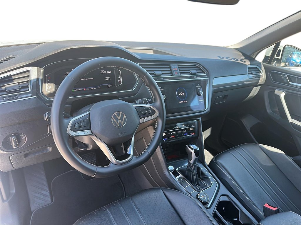 2024 Volkswagen Tiguan Comfortline 2.0T 8sp at w/Tip 4M in Stratford, Ontario - 8 - w1024h768px