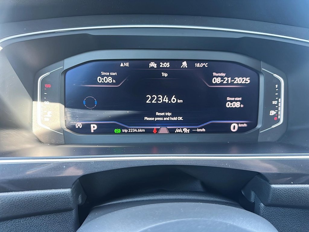 2024 Volkswagen Tiguan Comfortline 2.0T 8sp at w/Tip 4M in Stratford, Ontario - 11 - w1024h768px