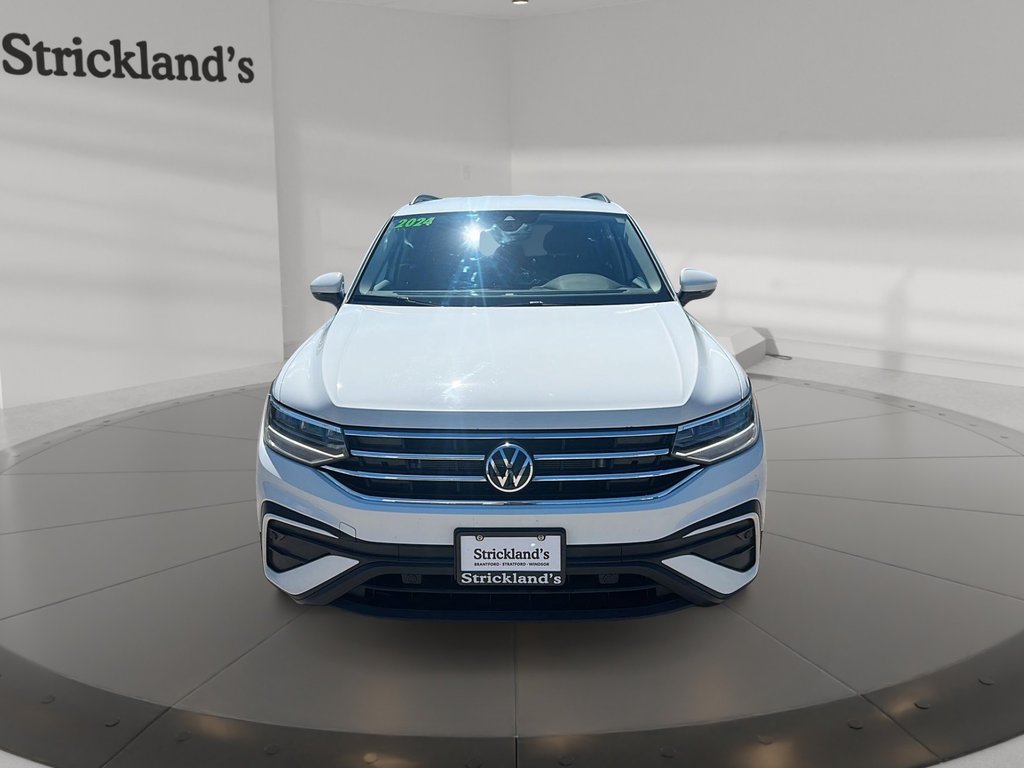 2024 Volkswagen Tiguan Comfortline 2.0T 8sp at w/Tip 4M in Stratford, Ontario - 2 - w1024h768px